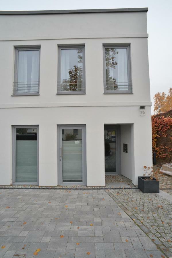 Grey House Apartments Grossbeeren Exterior photo